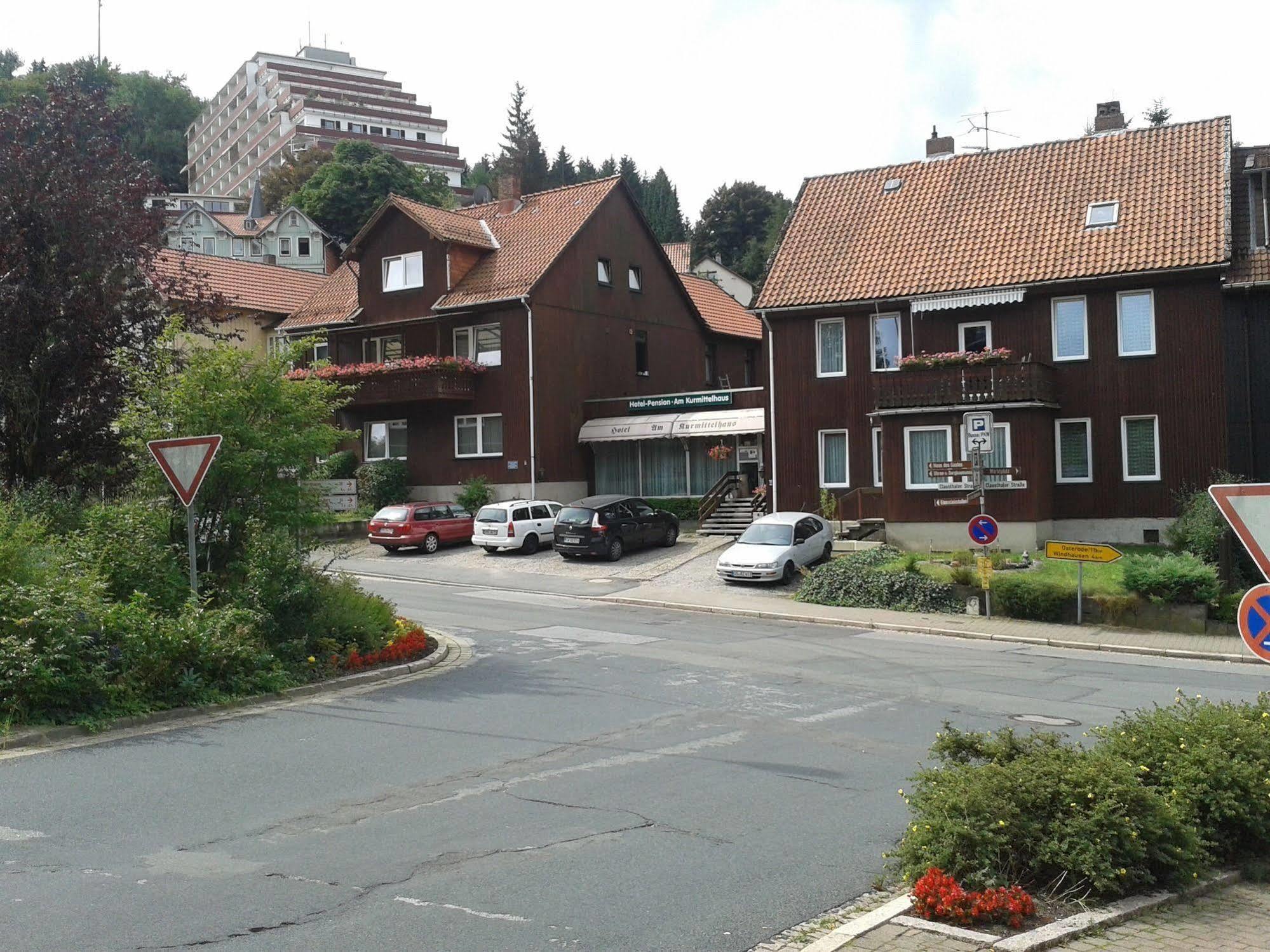 Hotel Pension Am Kurmittelhaus Bad Grund Exterior photo